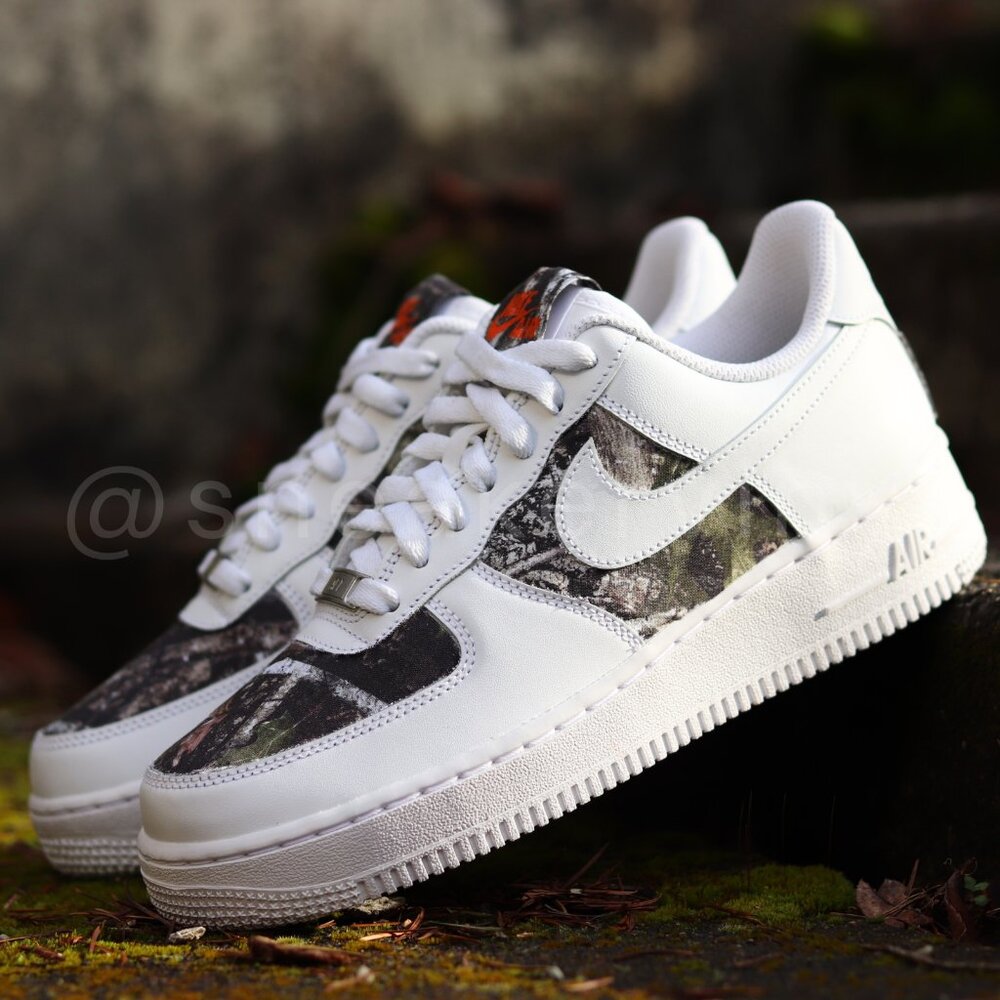 Customized Real Tree Camo Nike Air Force 1